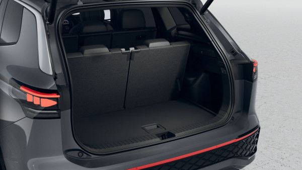 2025 Volkswagen Tayron R4 195TSI R-Line SUV image 8