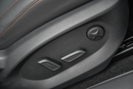 2025 MG HS AS33 Essence SUV