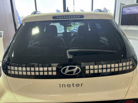 2025 Hyundai Inster  Extended Range SUV image 27