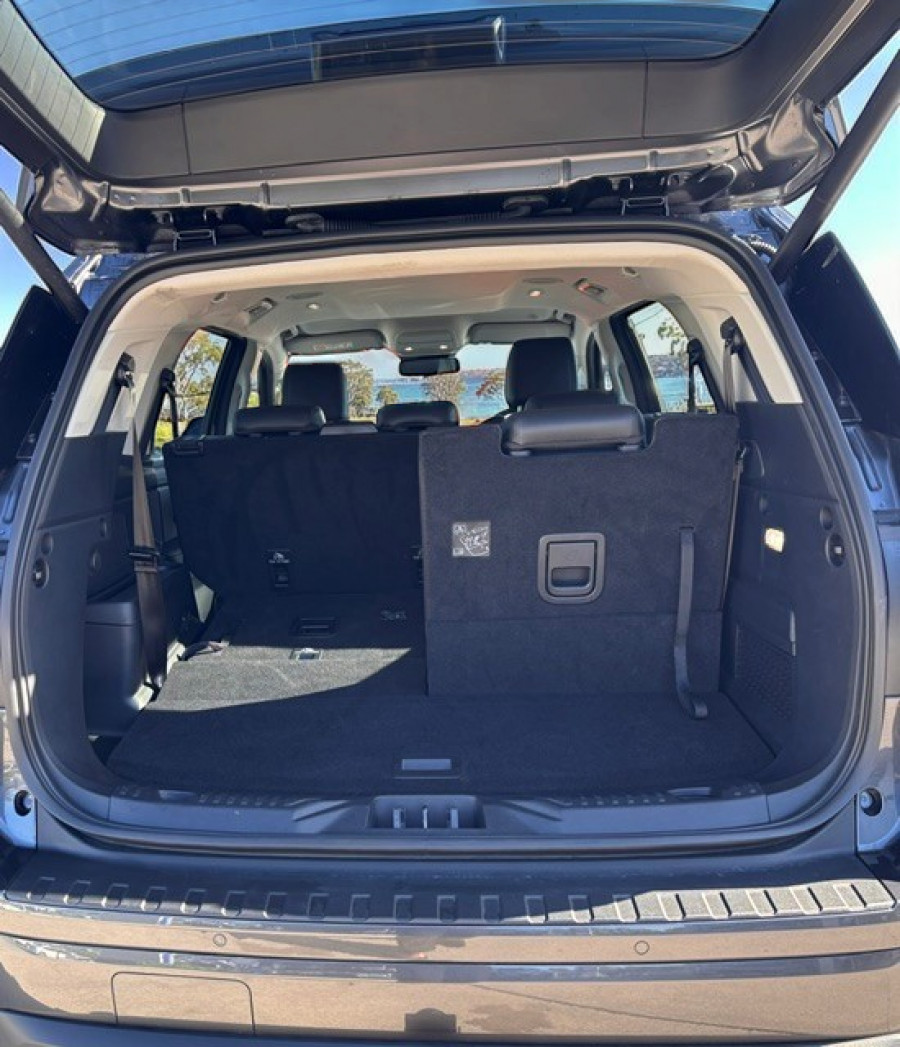2025 MY25.50 Ford Everest UB Trend SUV Image 9
