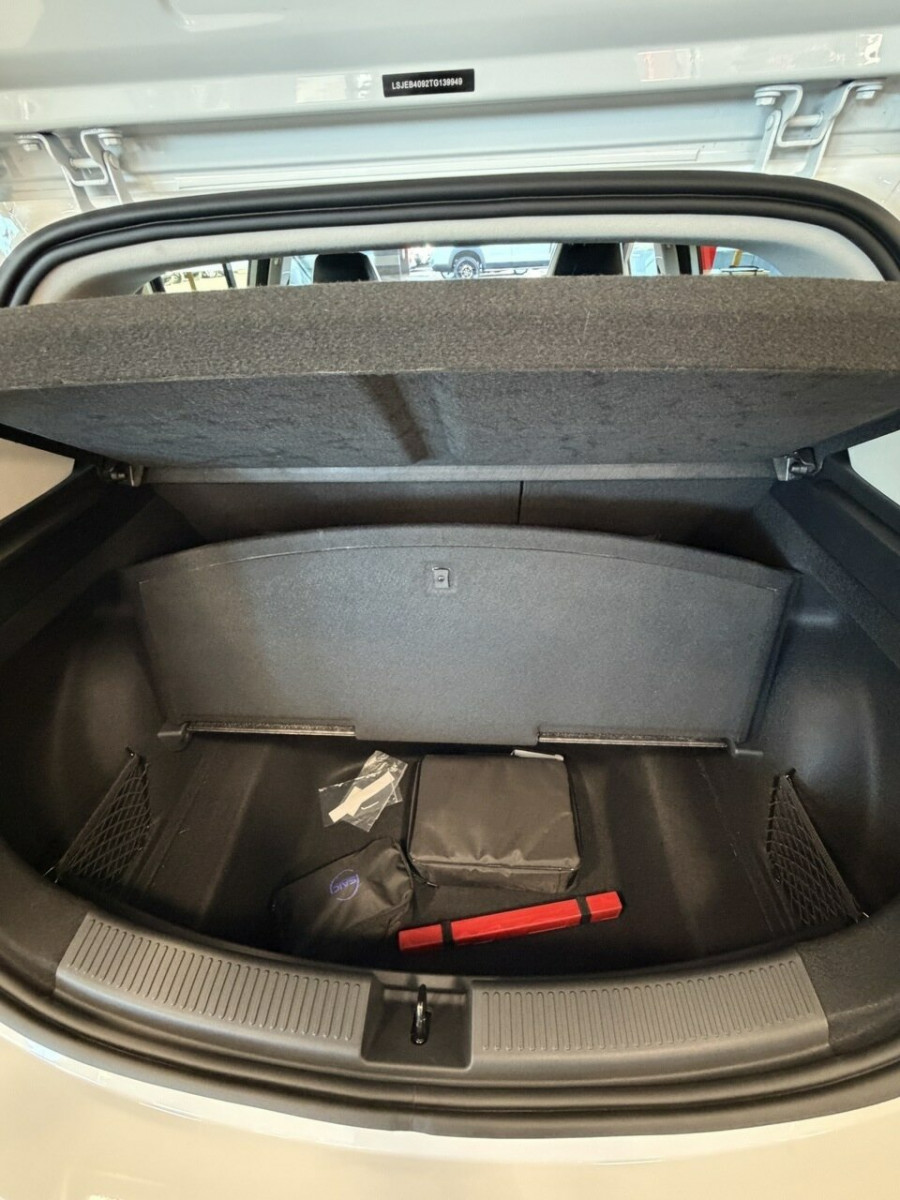 2026 MG MG4 EV Urban AH4E Essence 54 Hatch Image 7