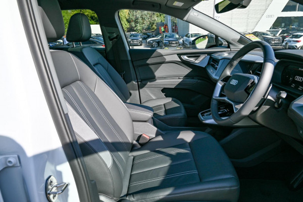 2025 MY26 Audi Q4 e-tron F4 45 SUV image 7