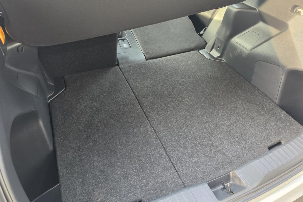 2023 Toyota Yaris Cross MXPB10R GX SUV Image 11