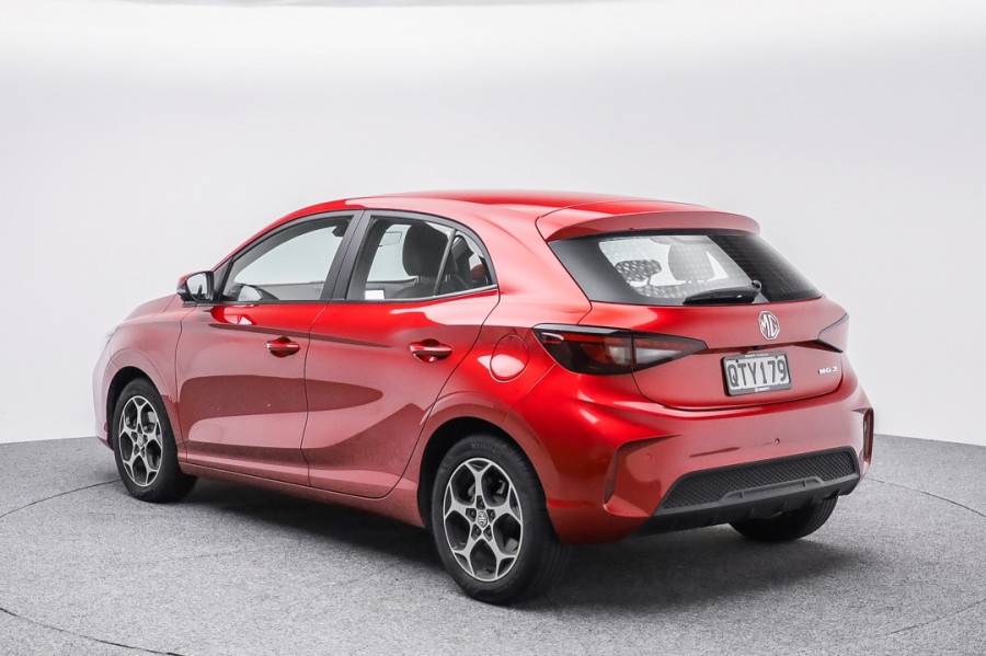 2024 MG MG3 Essence Hatch Image 5