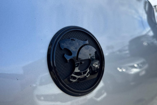 2016 HSV Clubsport Gen F2 R8 SV Black Sedan Image 22