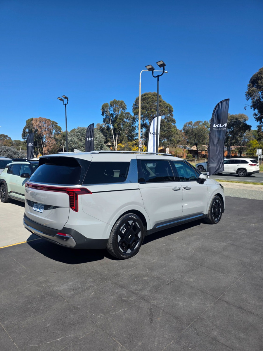 2025 Kia Carnival KA4 PE GT-Line People Mover Image 4