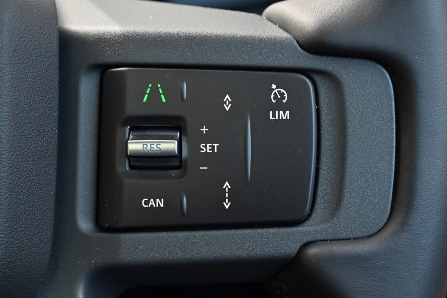 2026 Land Rover Defender L663 90 D250 S SUV