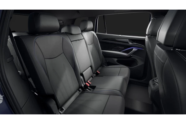 2026 Volkswagen Tayron R4 195TSI R-Line SUV Image 8