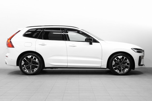 2026 Volvo XC60 UZ B5 Ultra Dark 2L Petrol Hybrid AWD SUV Image 3