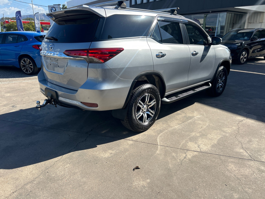 2023 Toyota Fortuner GUN156R GXL SUV Image 5