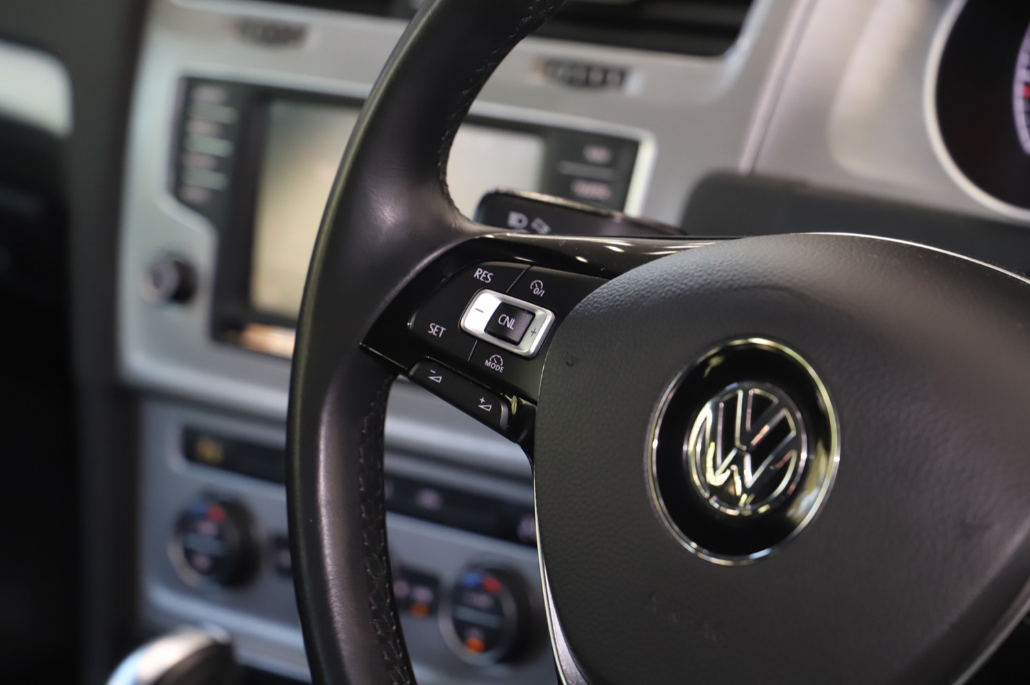 2016 Volkswagen Golf VII  92TSI Comfrtline Wagon Image 11