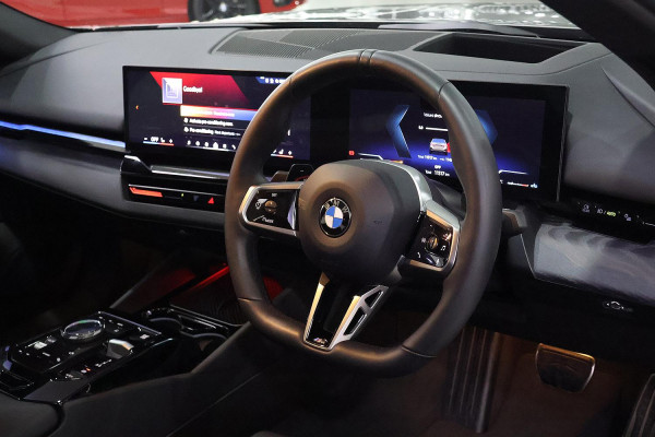 2023 BMW 5 Series G60 520i M Sport Sedan image 13