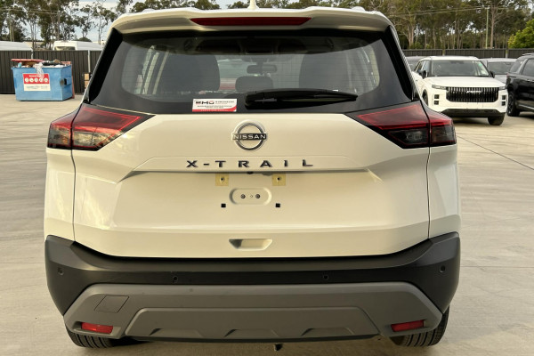 2024 MY25 Nissan X-Trail T33 ST SUV Image 4