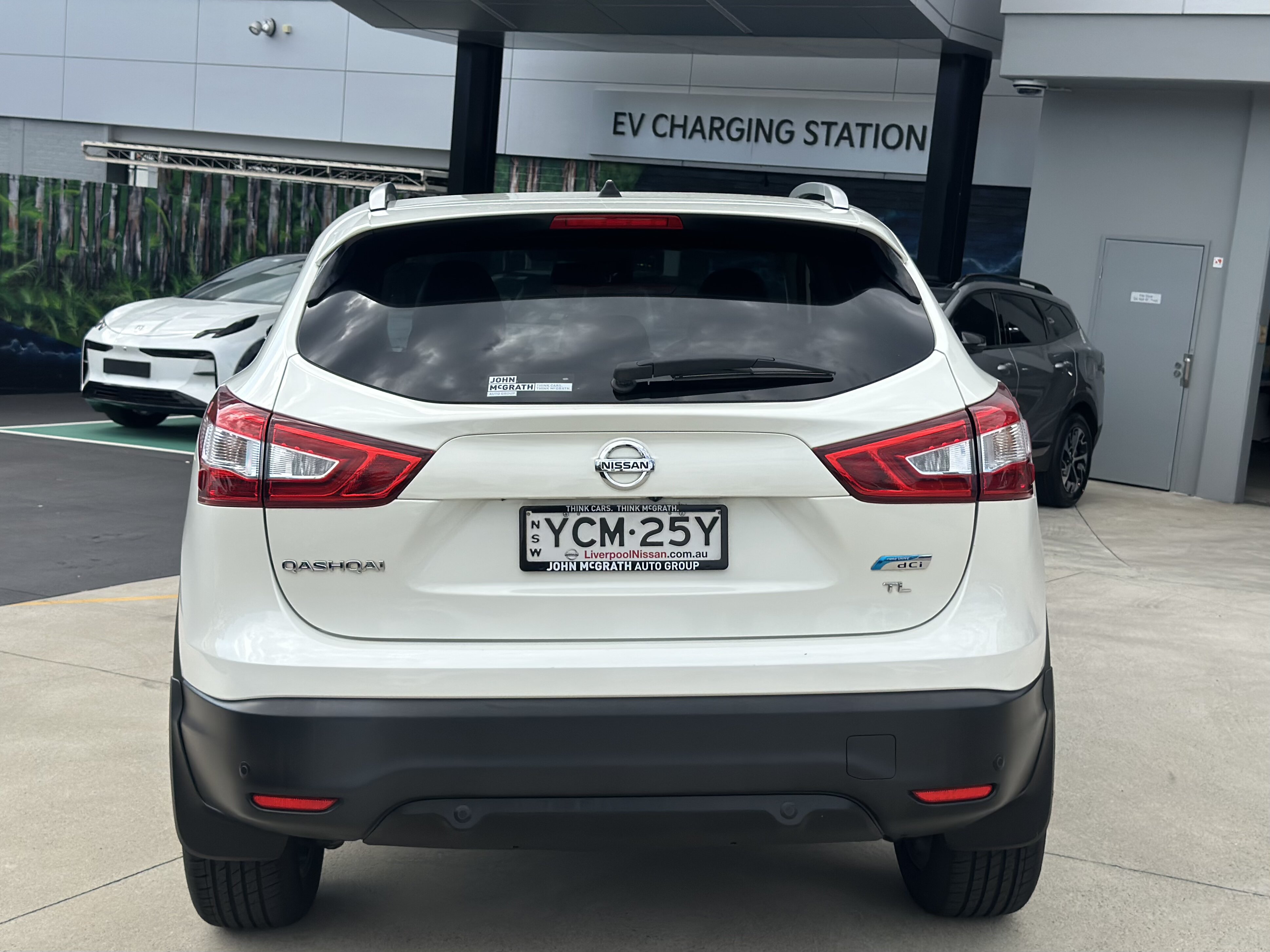 2015 Nissan QASHQAI J11 TL SUV Image 6