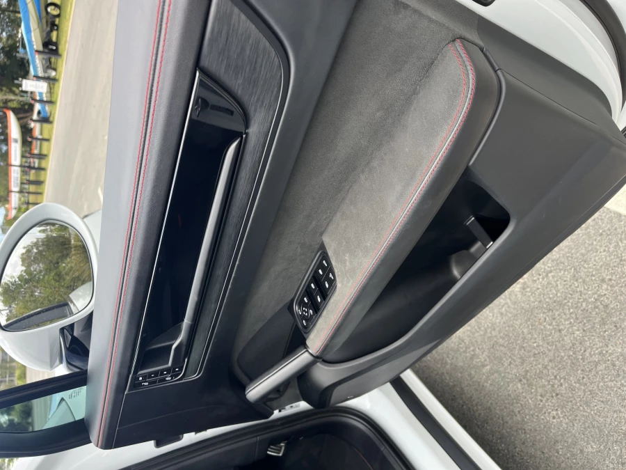 2024 Porsche Cayenne 9YA II GTS SUV Image 45