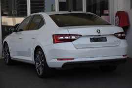 2018 MY18.5 Skoda Superb NP MY18.5 162TSI Sedan Image 3