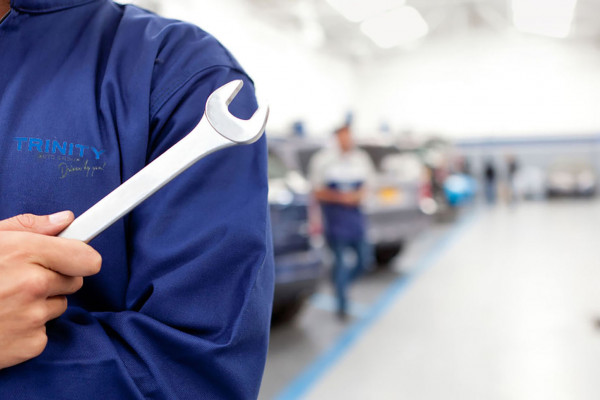 QUALIFIED  MOTOR MECHANICS/TECHNICIANS