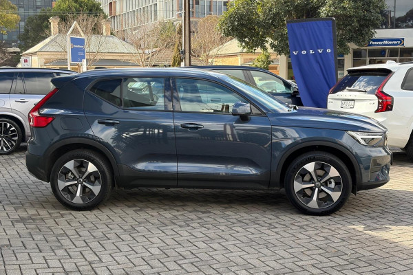 2025 MY26 Volvo XC40 XZ Plus B4 SUV Image 2