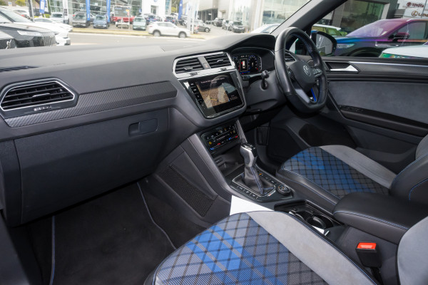 2022 MY23 Volkswagen Tiguan 5N (R) R SUV Image 7