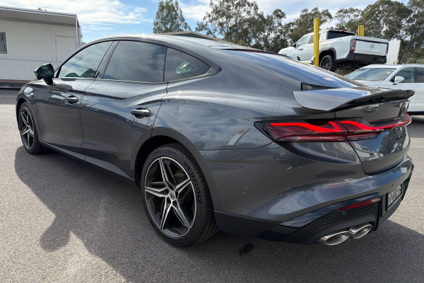 2025 MG MG7  Essence Sedan Image 5