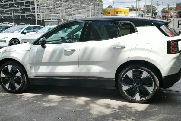 2024 MY25 Volvo EX30  Twin Motor Performance Ultra SUV Image 2