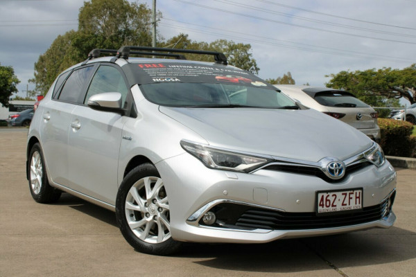 2016 Toyota Corolla ZWE186R Hybrid Hatch Image 1