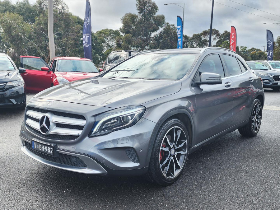 2015 Mercedes-Benz GLA-Class X156 GLA250 SUV Image 3