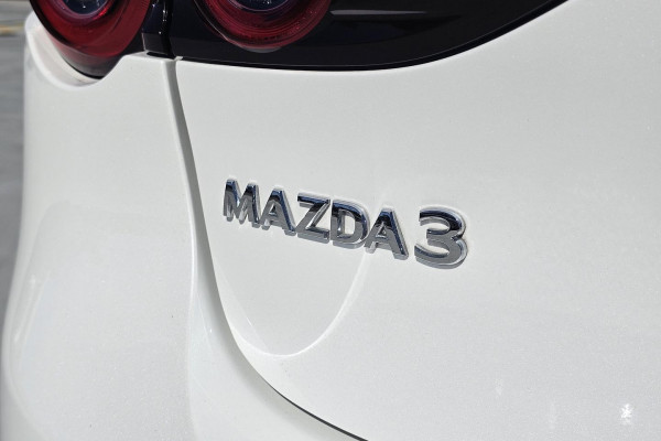 2021 Mazda 3 BP Series G20 Pure Hatch Image 3