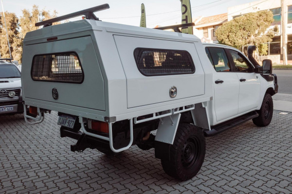 2019 Toyota HiLux GUN126R SR Cab Chassis Image 19