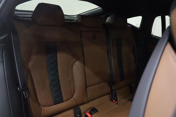2025 BMW X6 M G06 LCI X6 M Competition SUV image 16