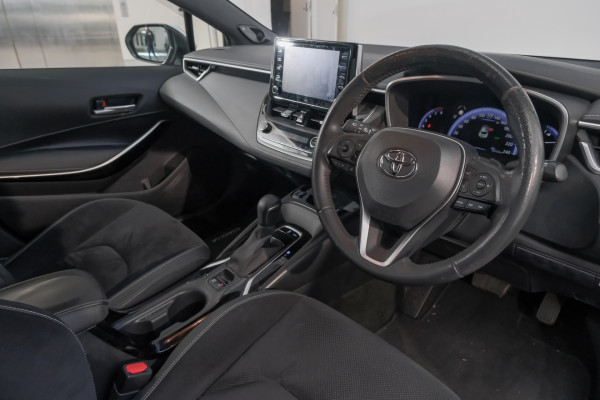 2019 Toyota Corolla MZEA12R ZR Hatch image 7