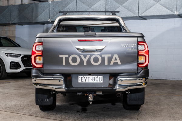 2022 Toyota HiLux GUN126R SR5 Ute image 5