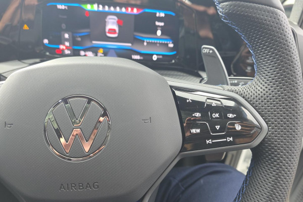 2023 Volkswagen Golf 8 R Hatch Image 21