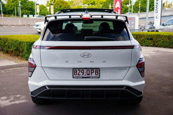 2026 Hyundai KONA SX2.V2  Electric Premium N Line SUV Image 3