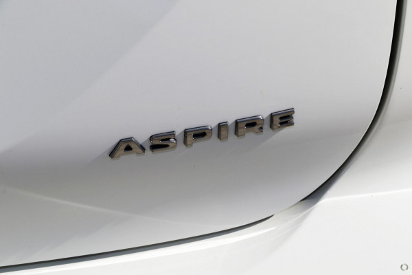 2025 Mitsubishi Outlander ZM Aspire SUV Image 15