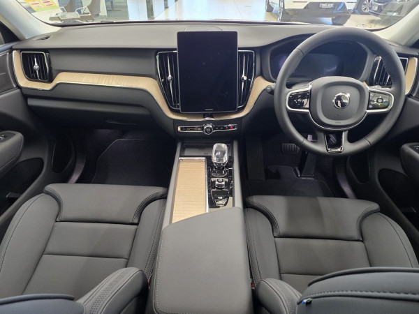 2025 MY26 Volvo XC60 UZ Plus T8 Plug-in Hybrid Dark SUV image 10