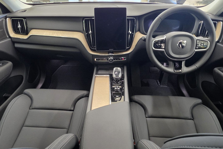 2025 MY26 Volvo XC60 UZ Plus T8 Plug-in Hybrid Dark SUV