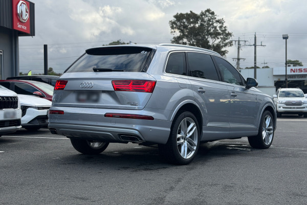 2018 MY19 Audi Q7 4M 45 TDI SUV Image 5