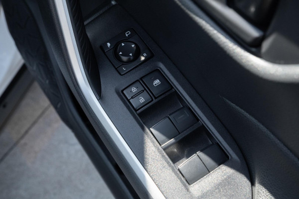 2025 Toyota RAV4 AXAH54R GX SUV Image 18