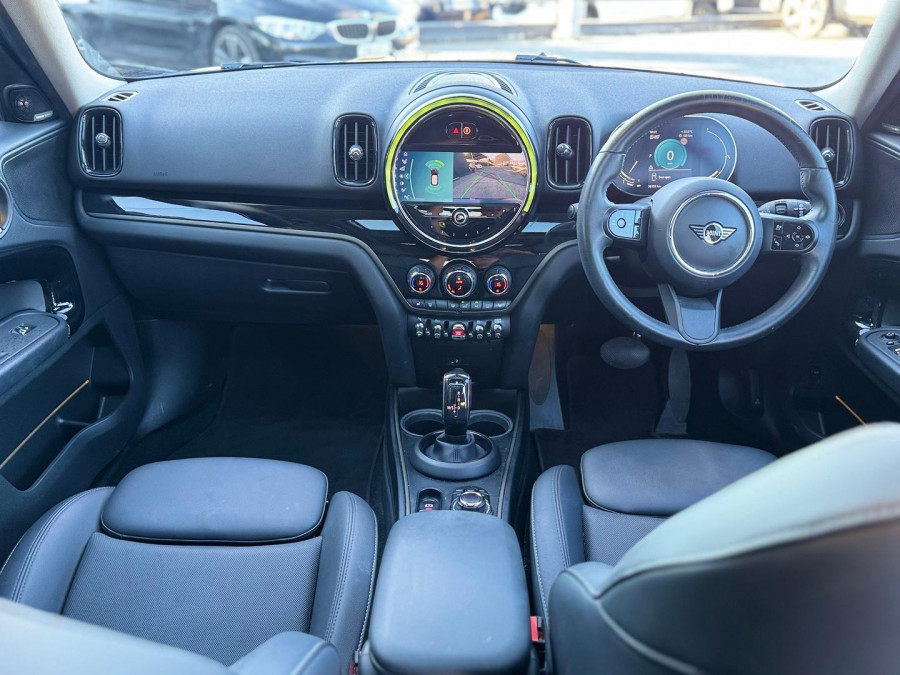 2021 MINI Countryman F60 LCI C Classic SUV Image 9
