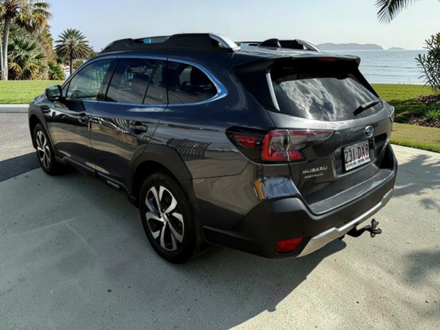 2022 Subaru Outback 6GEN AWD Touring SUV Image 6