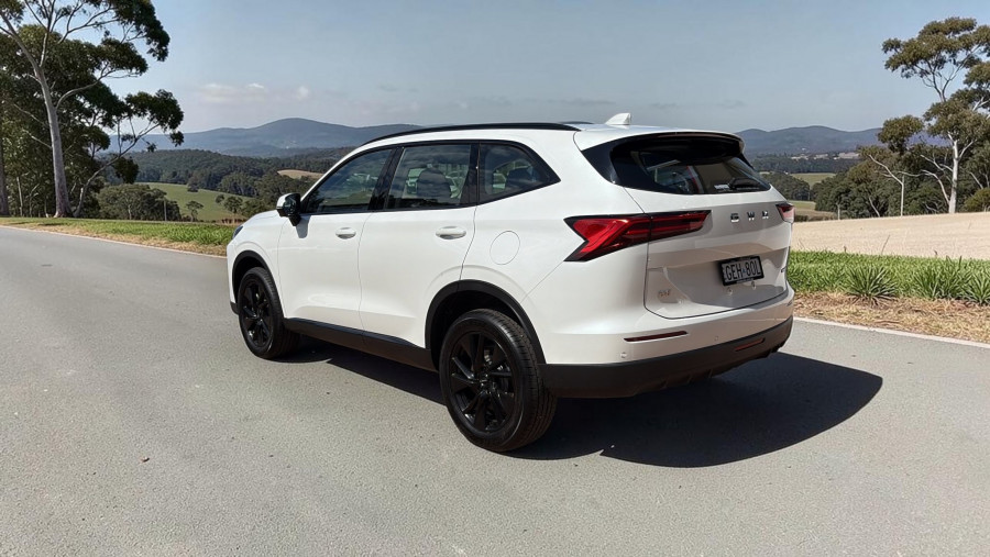 2026 GWM Haval H6 B01 Lux PHEV SUV Image 5