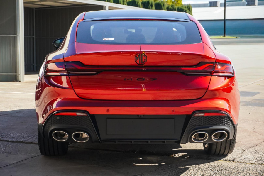 2025 MG MG7 IP42 Essence Sedan Image 3