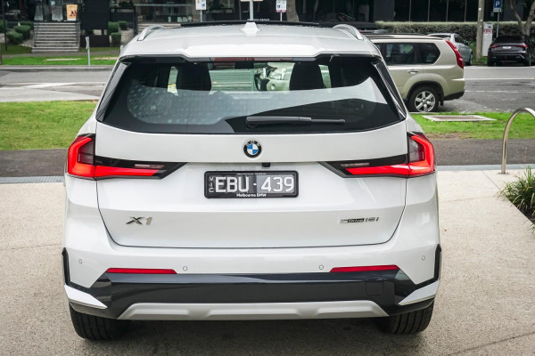 2026 BMW X1 U11 sDrive18i SUV image 3