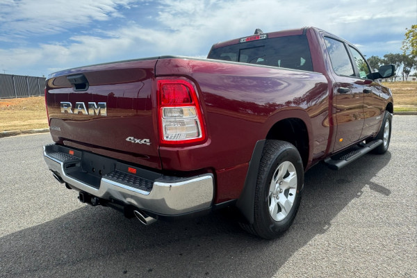 2024 Ram 1500 STD Big Horn SWB Crew Cab Image 3