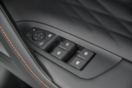 2025 MG HS AS33 Essence SUV