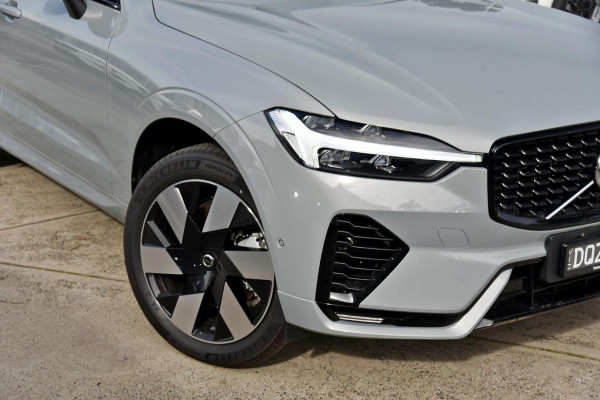2025 Volvo XC60 UZ Plus T8 Plug-in Hybrid SUV Image 2
