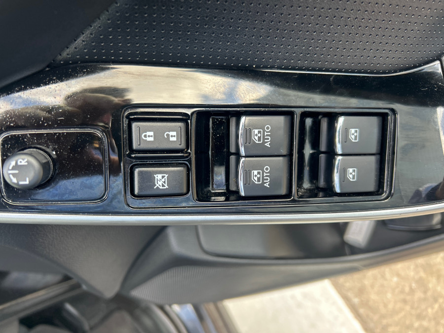 2016 Subaru Forester S4 2.5i-S SUV Image 12