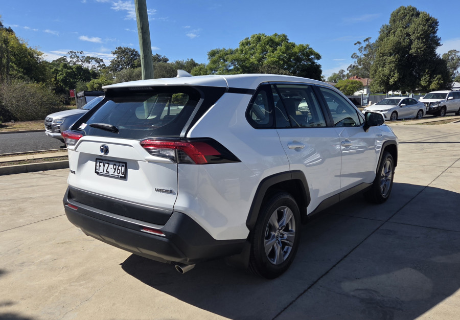2022 Toyota RAV4 AXAH54R GX SUV Image 7