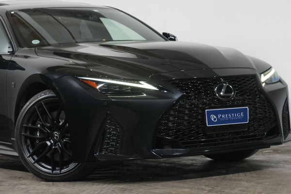 2022 Lexus Is500 F Sport Sedan Image 2